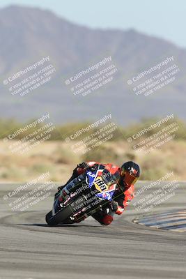 media/Oct-04-2025-CVMA (Sat) [[408bcdd6e4]]/Race 13-Amateur Supersport Open/
